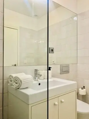 Ev