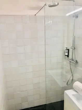 Ev