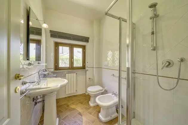 Family Apart Daire, Birden Çok Yatak, 2 Banyolu, Bahçeli (The Tower With Amazing View Shared)