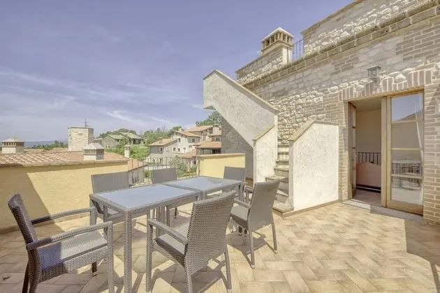 Family Apart Daire, Birden Çok Yatak, 2 Banyolu, Bahçeli (The Tower With Amazing View Shared)