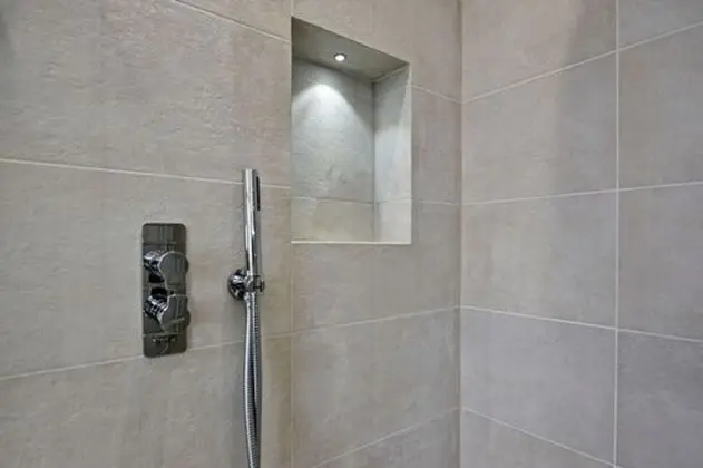 Comfort Tek Büyük Yataklı Oda, 1 Çift Kişilik Yatak, Ortak Banyo