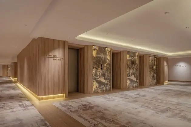Tower Club Signature Collection City View Suite