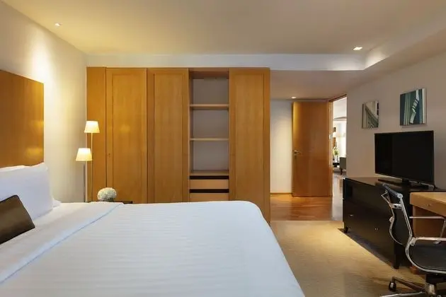 Tower Club Suite 3 Bedroom with Lounge