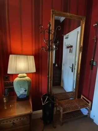 Tek Büyük Yataklı Oda, Banyolu/Duşlu (Oak Four Poster)