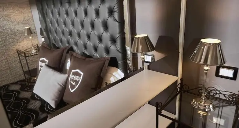 Çatı Katı (Loft), Ek Bina (One French Bed)