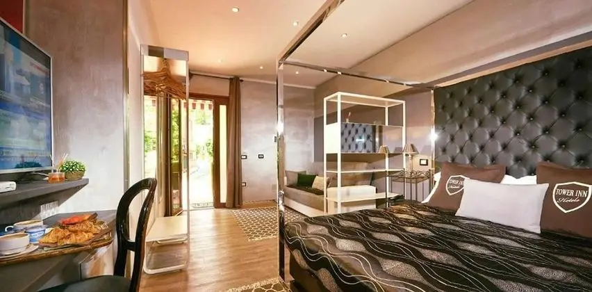 Çatı Katı (Loft), Ek Bina (One French Bed)