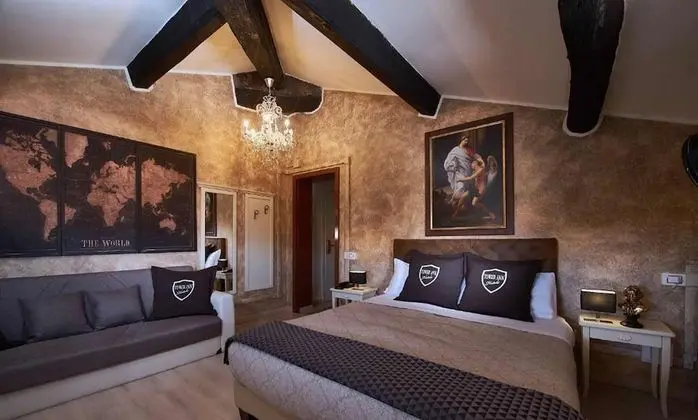 Panoramic Üç Kişilik Oda (Attic)