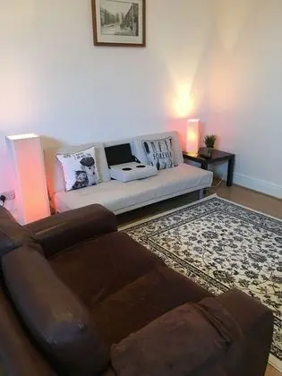 Economy Apart Daire, 2 Yatak Odası, Mutfak, Avlu