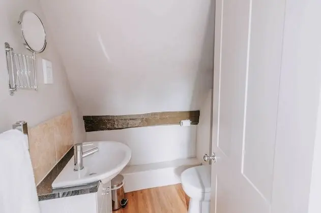 Standard Tek Büyük Yataklı Oda, Banyolu/Duşlu