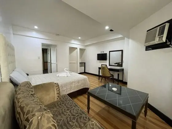 Deluxe Tek Büyük Yataklı Oda
