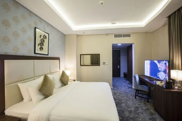 Deluxe Tek Büyük Yataklı Oda