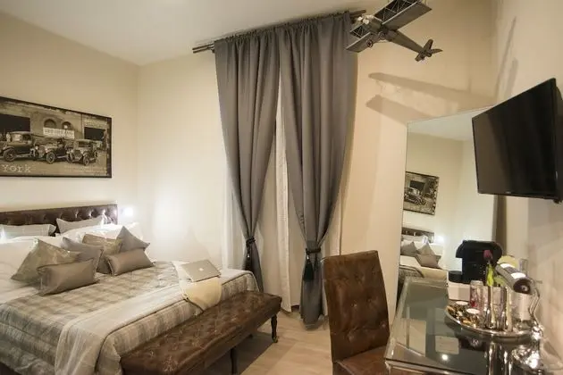 Tek Büyük Yataklı Oda