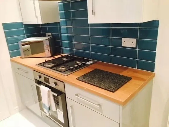 Tek Kişilik Oda, Ortak Banyo (Room 2)