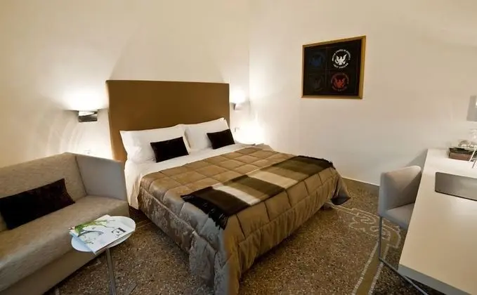 Luxury Tek Büyük veya İki Ayrı Yataklı Oda