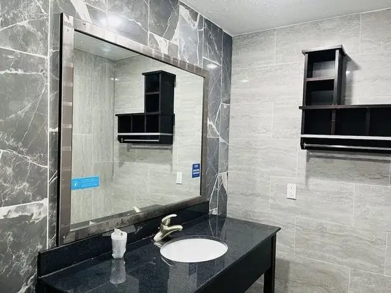 Tek Kişilik Oda, 1 Büyük (Queen) Boy Yatak