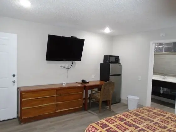 Tek Kişilik Oda, 1 Büyük (Queen) Boy Yatak