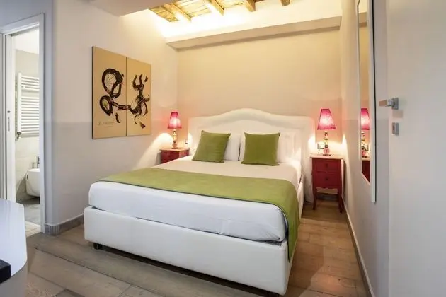 Deluxe Tek Büyük Yataklı Oda (Deluxe Queen Accesso SPA)