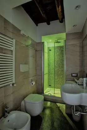 Deluxe Tek Büyük Yataklı Oda (Deluxe Queen Accesso SPA)