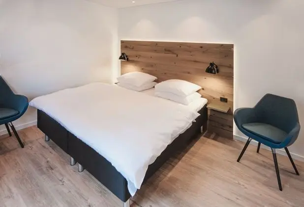 Tek Büyük Yataklı Oda, 1 Büyük (Queen) Boy Yatak, Sigara İçilmez