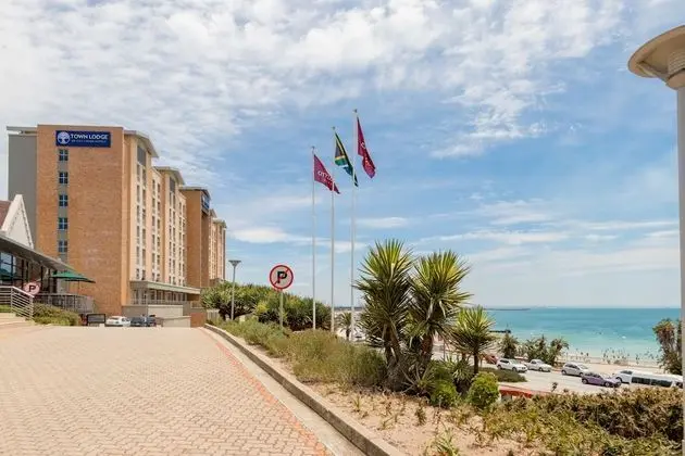 Tek Büyük Yataklı Oda, Sigara İçilebilir