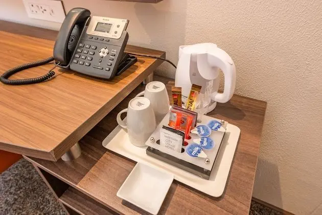 Tek Büyük Yataklı Oda, Sigara İçilmez