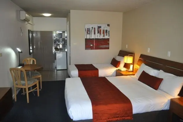 Deluxe İki Ayrı Yataklı Oda, Sigara İçilmez, Küvet (Deluxe Twin Room)