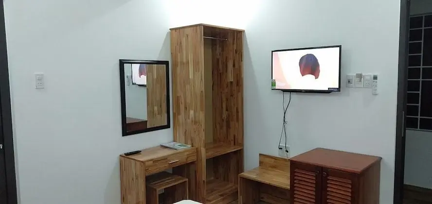 City Tek Büyük Yataklı Oda