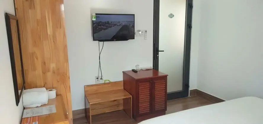 City Tek Büyük Yataklı Oda