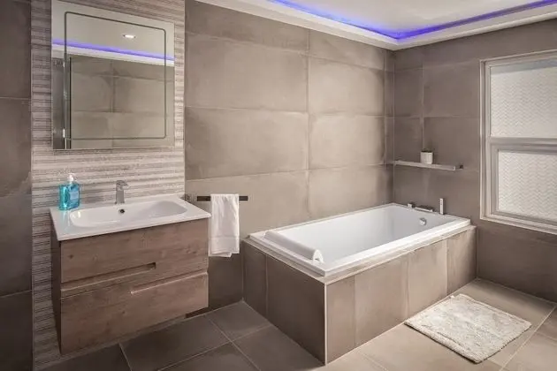 Luxury Apart Daire, Özel Banyo (Town View Apartment)
