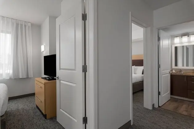 Süit, 1 Yatak Odası (Mobility/Hearing Accessible, Tub)