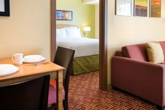 Süit, Birden Çok Yatak (Two Bedroom)