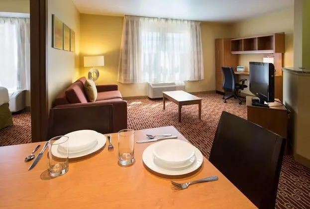 Süit, Birden Çok Yatak (Two Bedroom)
