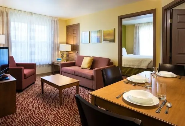 Süit, Birden Çok Yatak (Two Bedroom)