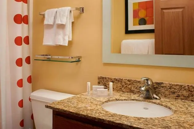 Süit, Birden Çok Yatak (Two Bedroom)