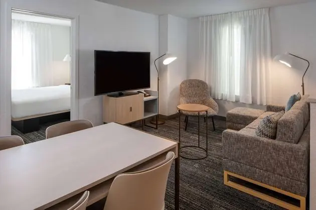 Superior Süit, 1 Büyük (Queen) Boy Yatak ve Çekyat (One Bedroom)