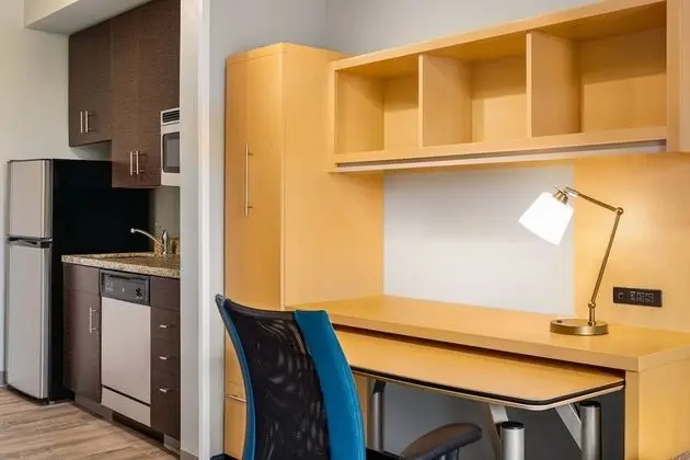 Stüdyo, 1 Büyük (Queen) Boy Yatak ve Çekyat, Sigara İçilebilir (Mobility/Hearing Accessible, Tub)