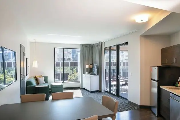 Süit, 1 Yatak Odası, Balkon, Şehir Manzaralı