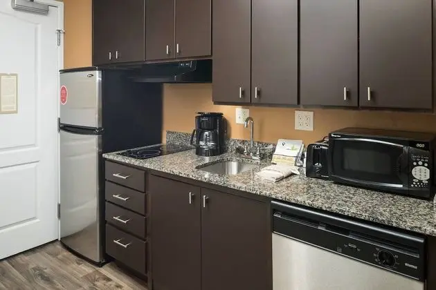 Stüdyo, 1 Büyük (Queen) Boy Yatak ve Çekyat