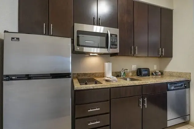 Stüdyo, 2 Büyük (Queen) Boy Yatak