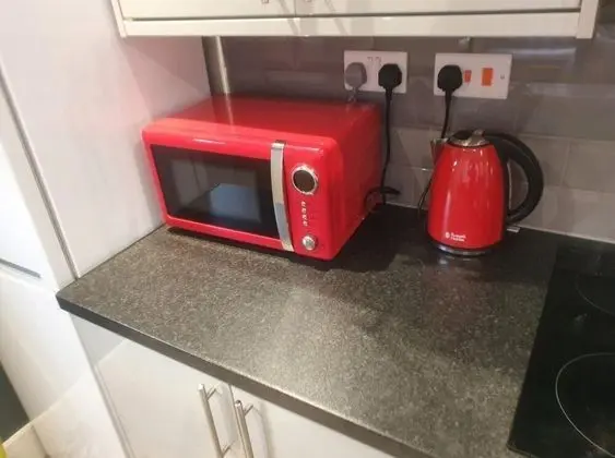 Superior Tek Büyük Yataklı Oda, Ortak Banyo (with TV)