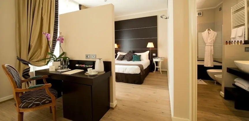 Superior Tek Büyük veya İki Ayrı Yataklı Oda