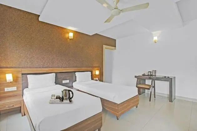 Deluxe Tek Büyük Yataklı Oda