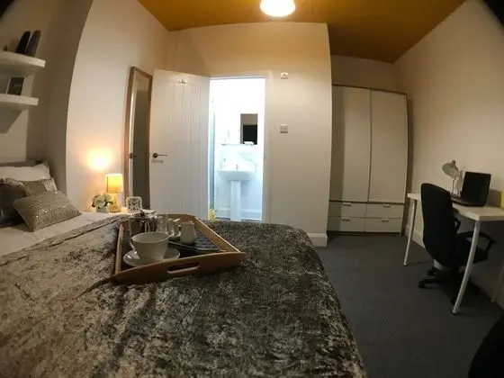Ev, Banyolu/Duşlu