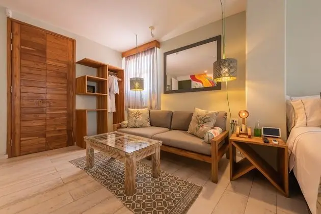 Deluxe Dört Kişilik Oda, 2 Büyük (Queen) Boy Yatak, Balkon, Şehir Manzaralı