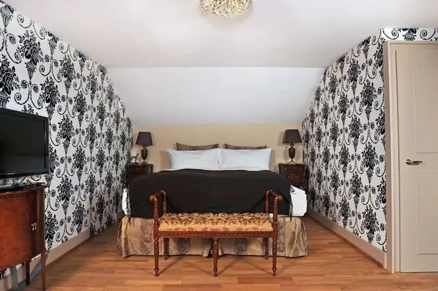 Deluxe Tek Büyük veya İki Ayrı Yataklı Oda