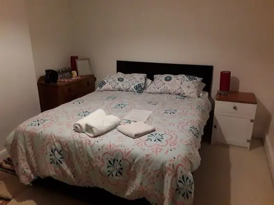 Tek Büyük Yataklı Oda