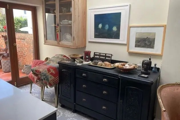 Ev (4 Bedrooms)