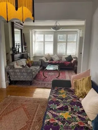 Ev (4 Bedrooms)