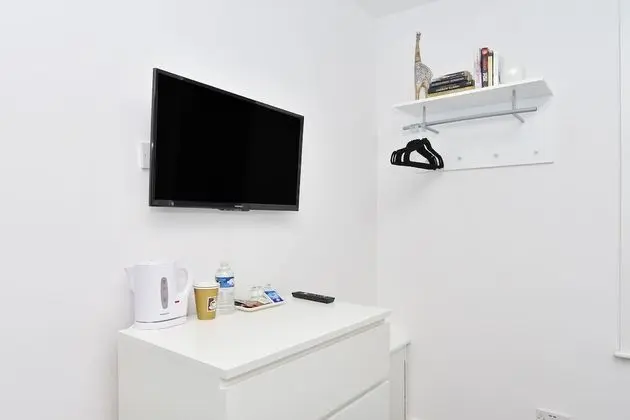 Superior Tek Büyük Yataklı Oda, Banyolu/Duşlu (With TV)