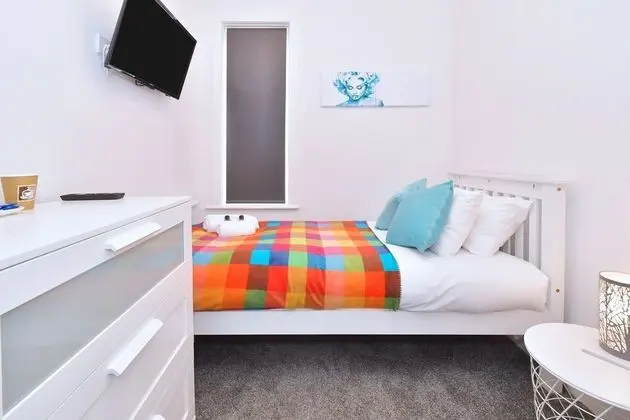 Superior Tek Kişilik Oda, Ortak Banyo (With TV)